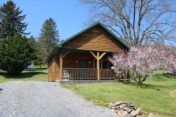 21530 National Pike NE, Flintstone, MD 21530